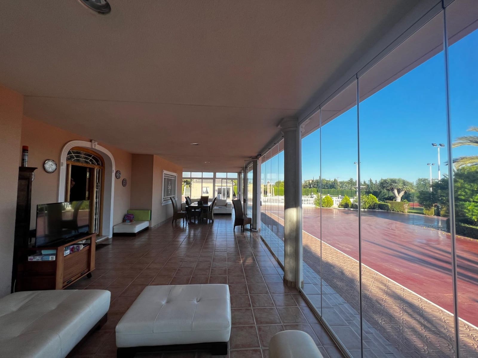 6 bedroom Villa for sale in Perleta with pool garage - € 950,000 (Ref: 8699853)