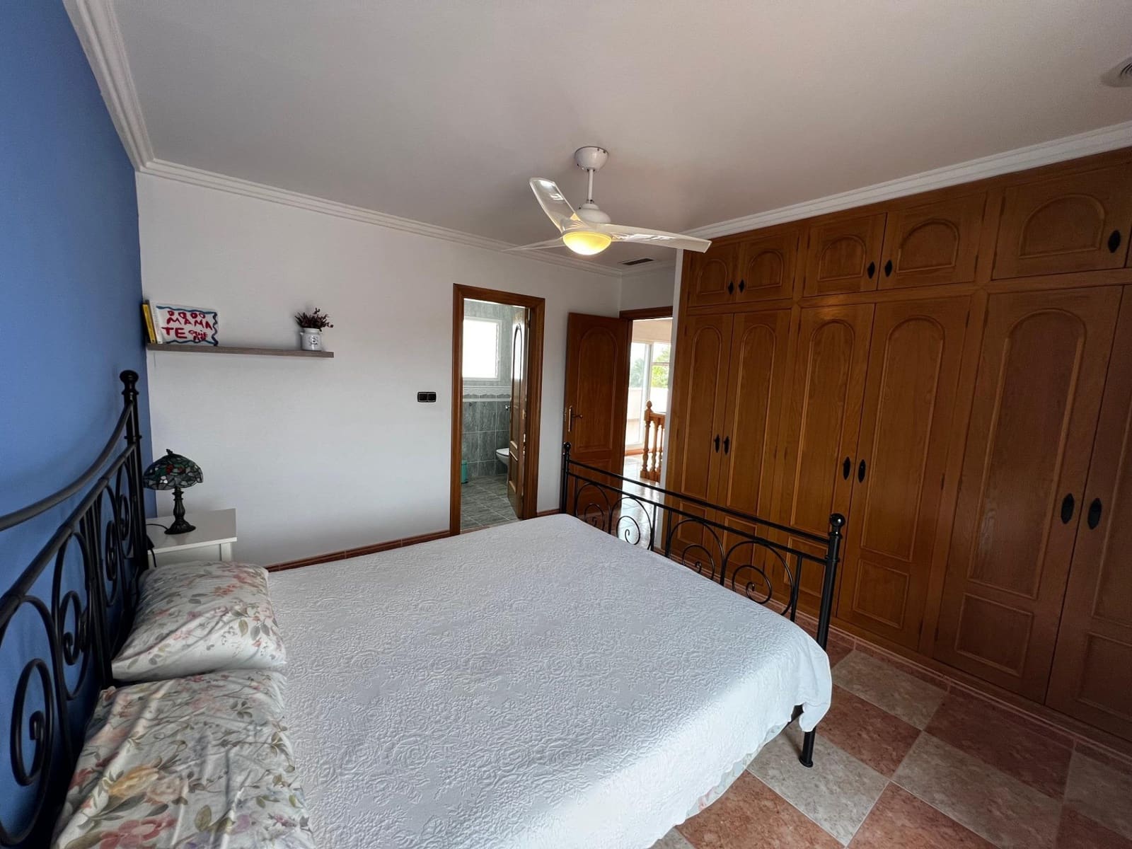 6 bedroom Villa for sale in Perleta with pool garage - € 950,000 (Ref: 8699853)