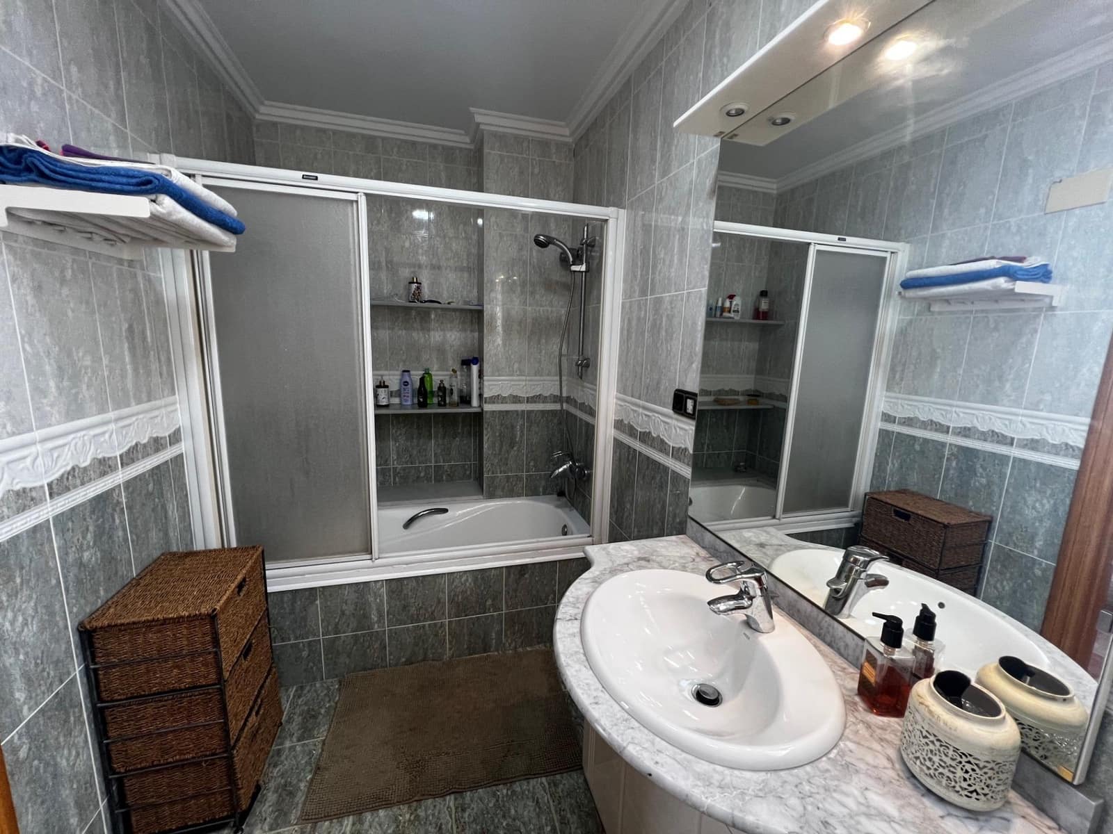 6 bedroom Villa for sale in Perleta with pool garage - € 950,000 (Ref: 8699853)