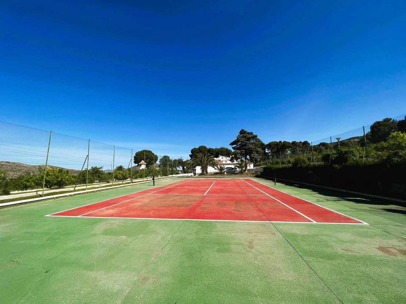 13 soveværelse Finca/Landehus til salg i Monovar / Monover med swimmingpool garage - € 7.000.000 (Ref: 8699855)