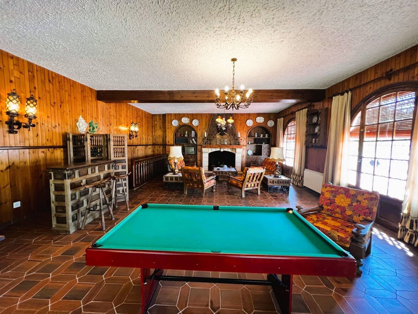 13 soveværelse Finca/Landehus til salg i Monovar / Monover med swimmingpool garage - € 7.000.000 (Ref: 8699855)