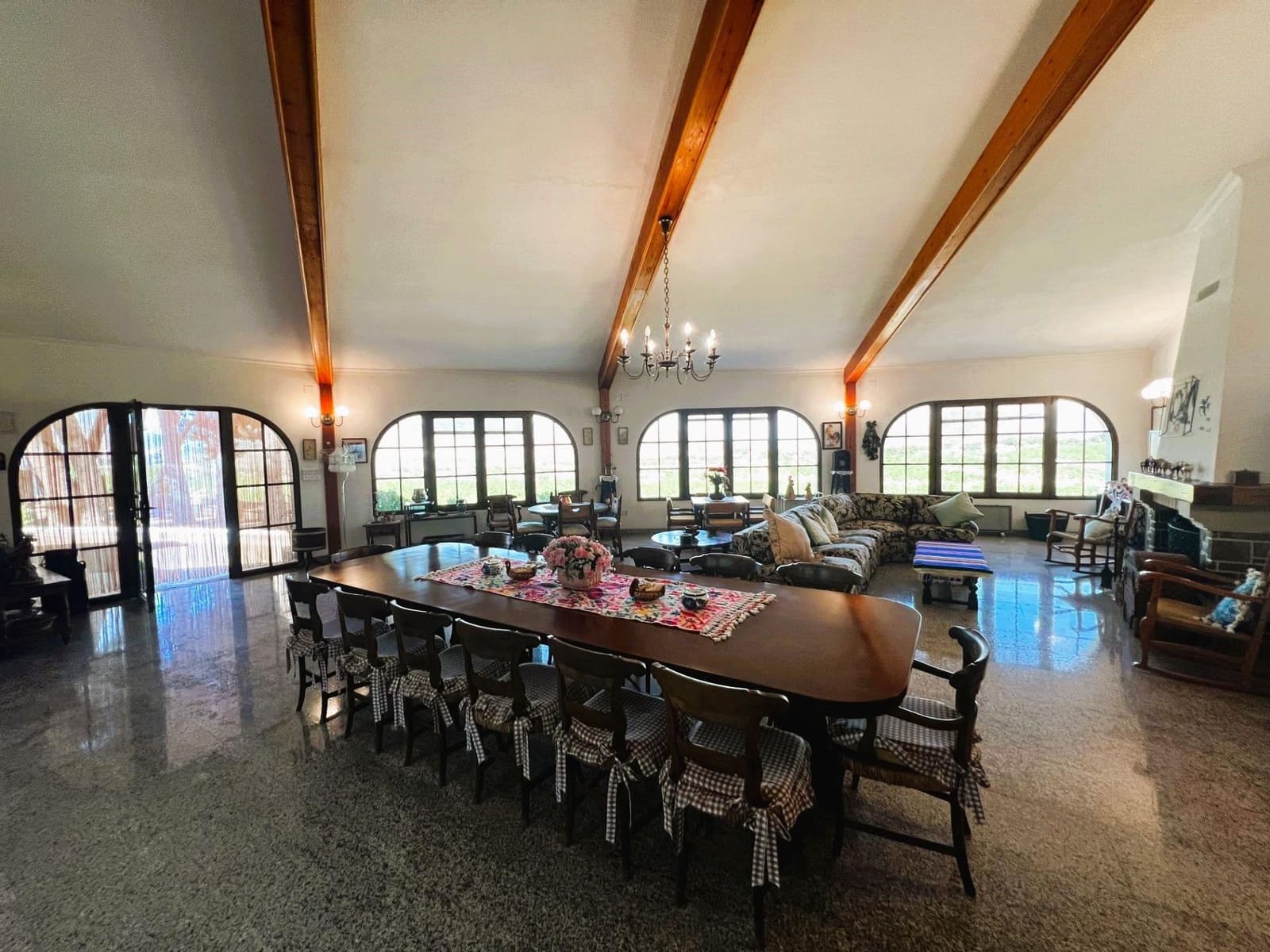 13 soveværelse Finca/Landehus til salg i Monovar / Monover med swimmingpool garage - € 7.000.000 (Ref: 8699855)