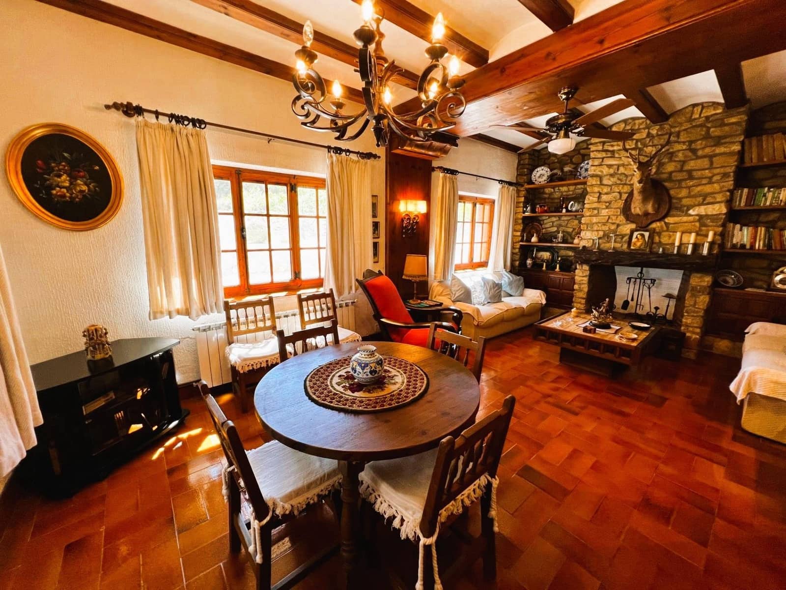 13 soveværelse Finca/Landehus til salg i Monovar / Monover med swimmingpool garage - € 7.000.000 (Ref: 8699855)