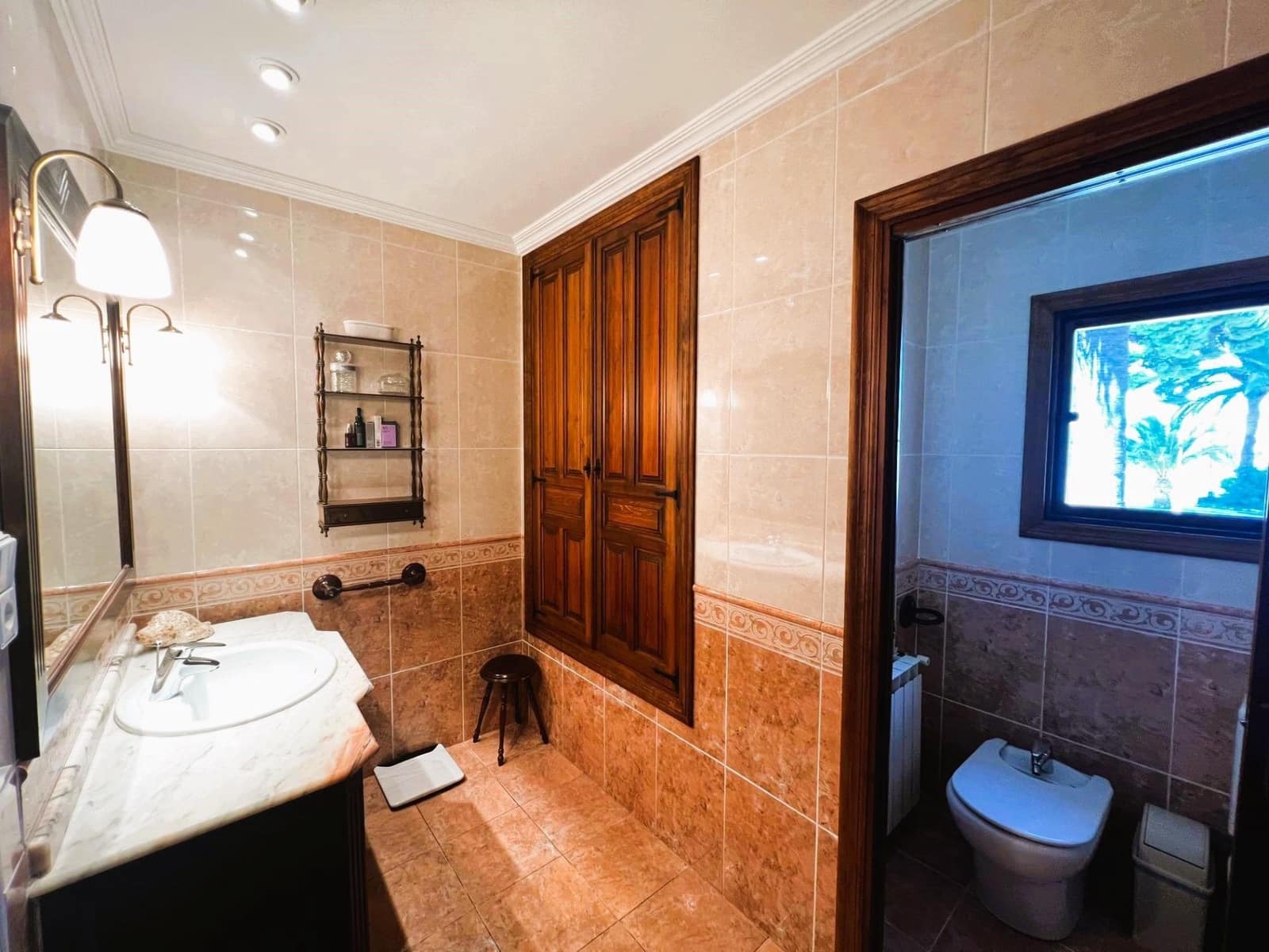 13 soveværelse Finca/Landehus til salg i Monovar / Monover med swimmingpool garage - € 7.000.000 (Ref: 8699855)