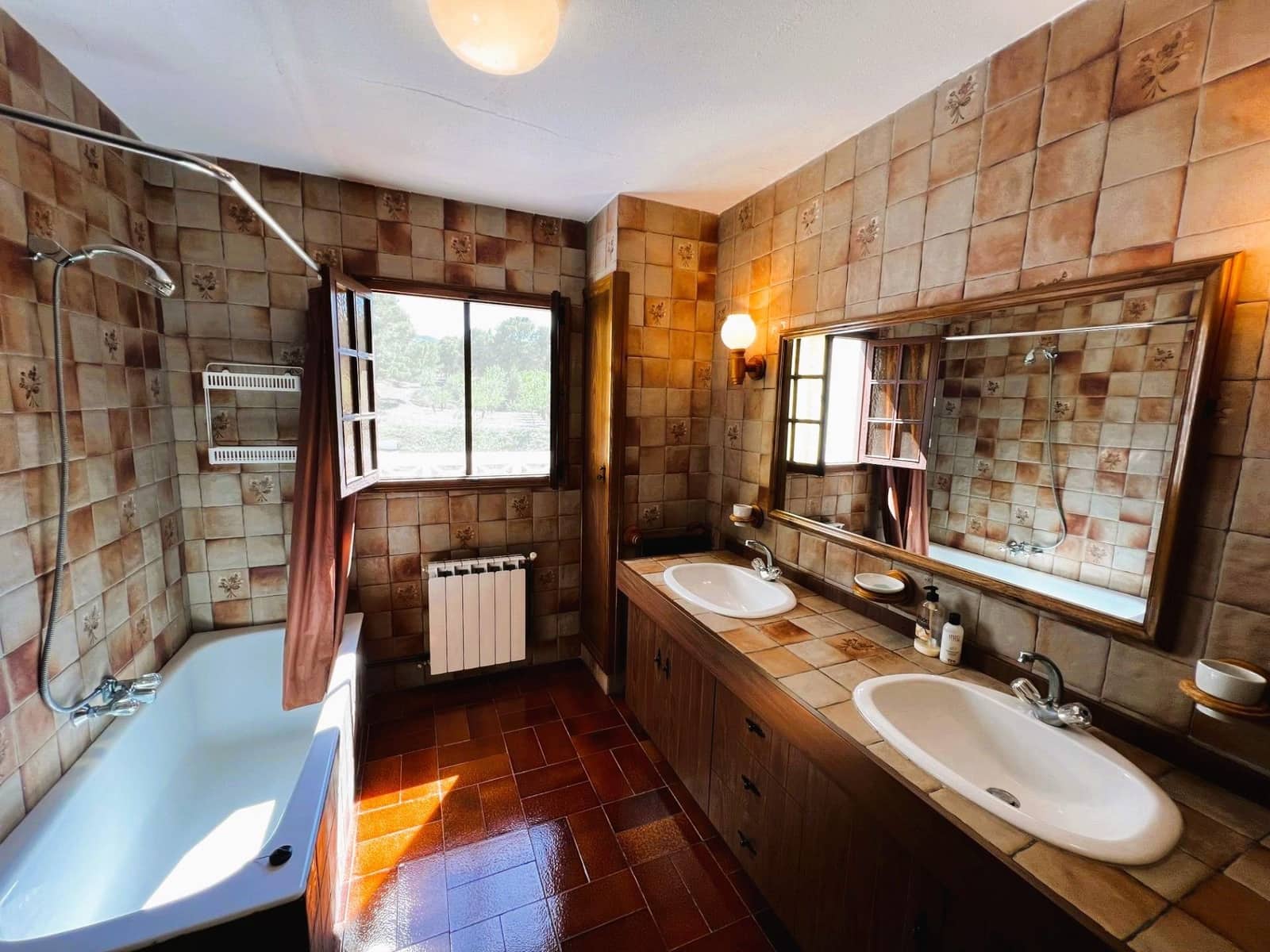 13 soveværelse Finca/Landehus til salg i Monovar / Monover med swimmingpool garage - € 7.000.000 (Ref: 8699855)