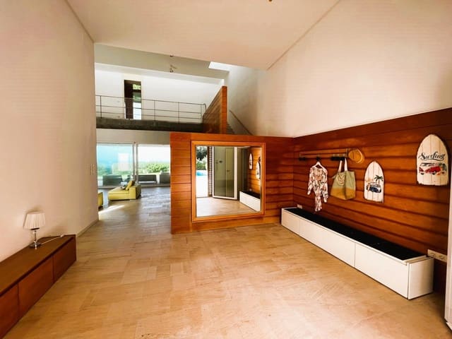 4 slaapkamer Villa te koop in El Montgó, Dénia met zwembad garage - € 4.500.000 (Ref: 8699857)