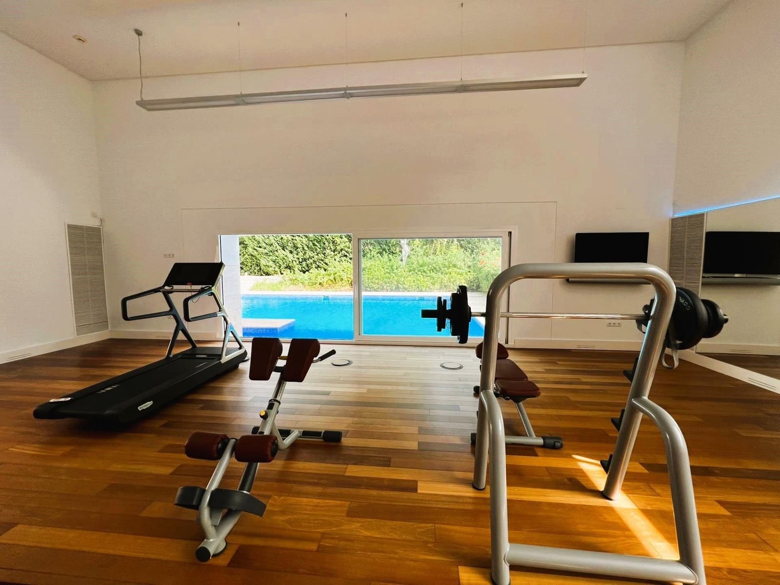 4 slaapkamer Villa te koop in Denia met zwembad garage - € 4.500.000 (Ref: 8699857)