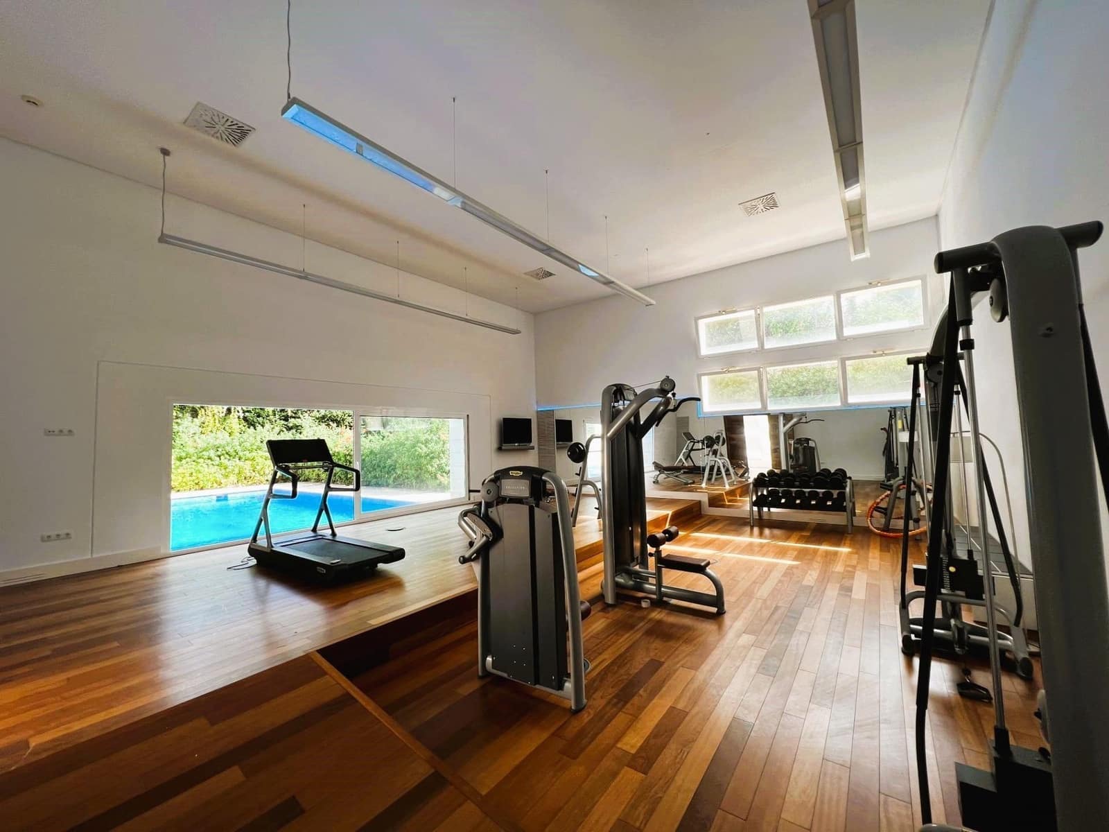 4 slaapkamer Villa te koop in Denia met zwembad garage - € 4.500.000 (Ref: 8699857)