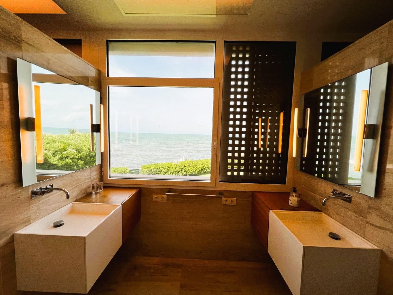 4 slaapkamer Villa te koop in Denia met zwembad garage - € 4.500.000 (Ref: 8699857)