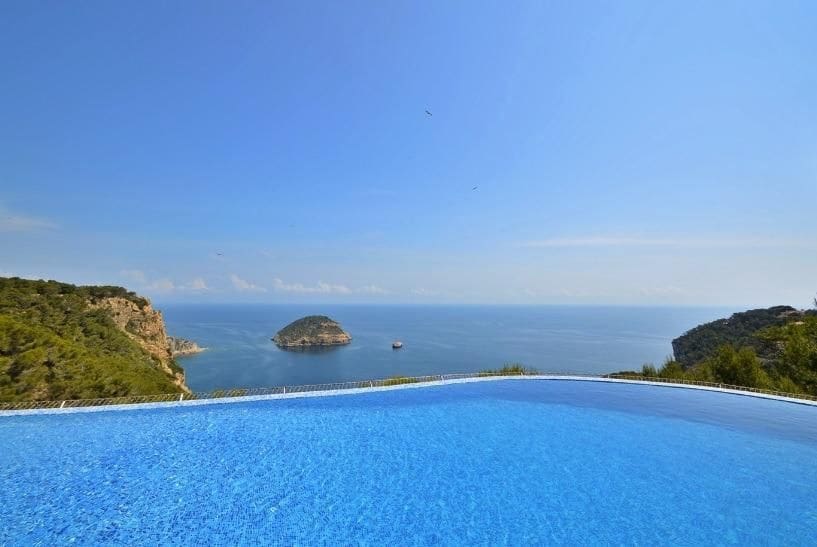 10 soverom Villa til salgs i Javea / Xabia med svømmebasseng garasje - € 7 850 000 (Ref: 8699859)