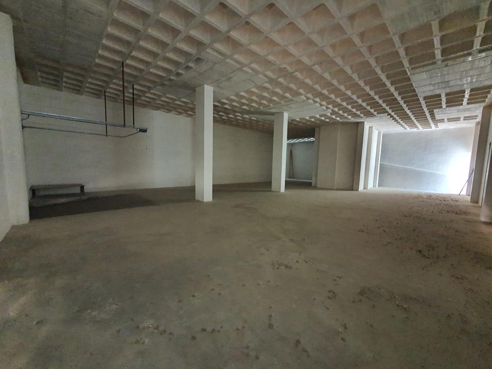 Virksomhed til leje i Elche / Elx med garage - € 3.500 (Ref: 8699861)