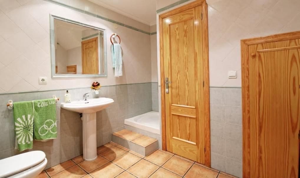 4 sypialnia Willa na sprzedaż w Elche / Elx - 350 000 € (Ref: 8699870)