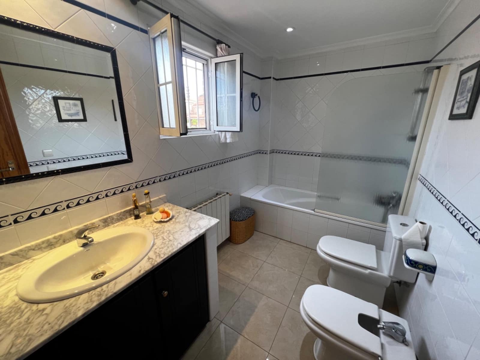 4 sypialnia Willa na sprzedaż w Elche / Elx - 350 000 € (Ref: 8699870)