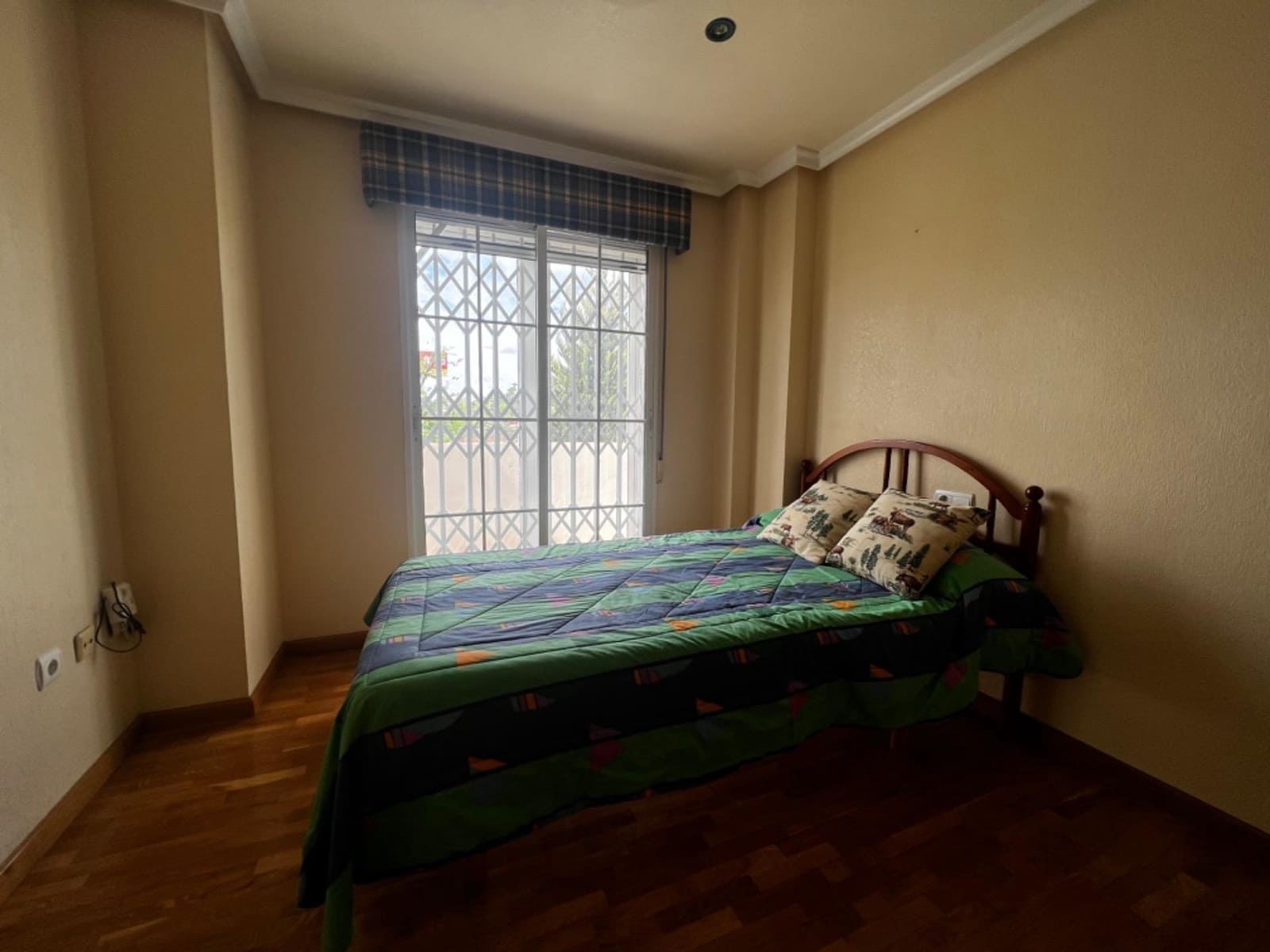 4 sypialnia Willa na sprzedaż w Elche / Elx - 350 000 € (Ref: 8699870)