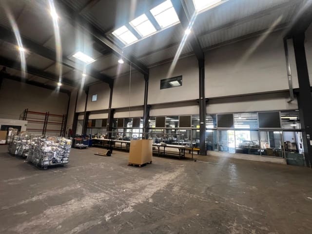 Business for sale in Elche / Elx - € 5,990,000 (Ref: 8699883)