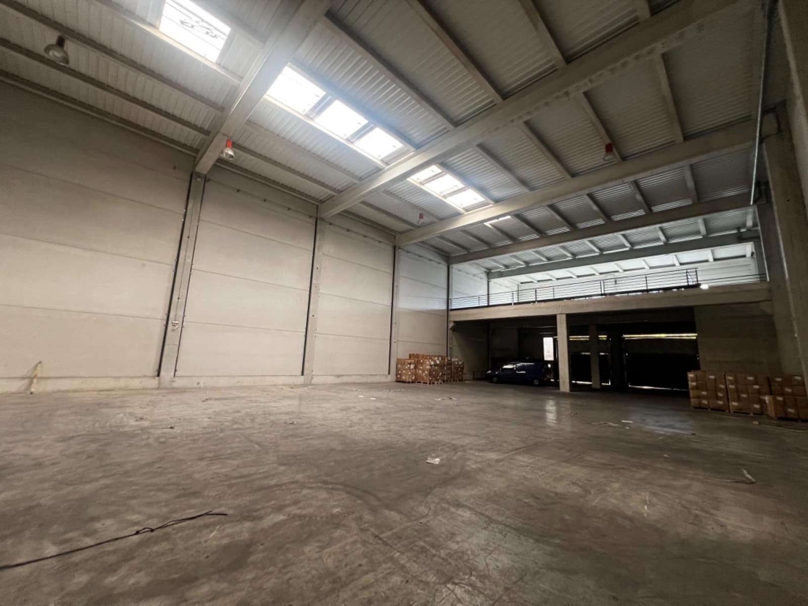 Business for sale in Elche / Elx - € 5,990,000 (Ref: 8699883)