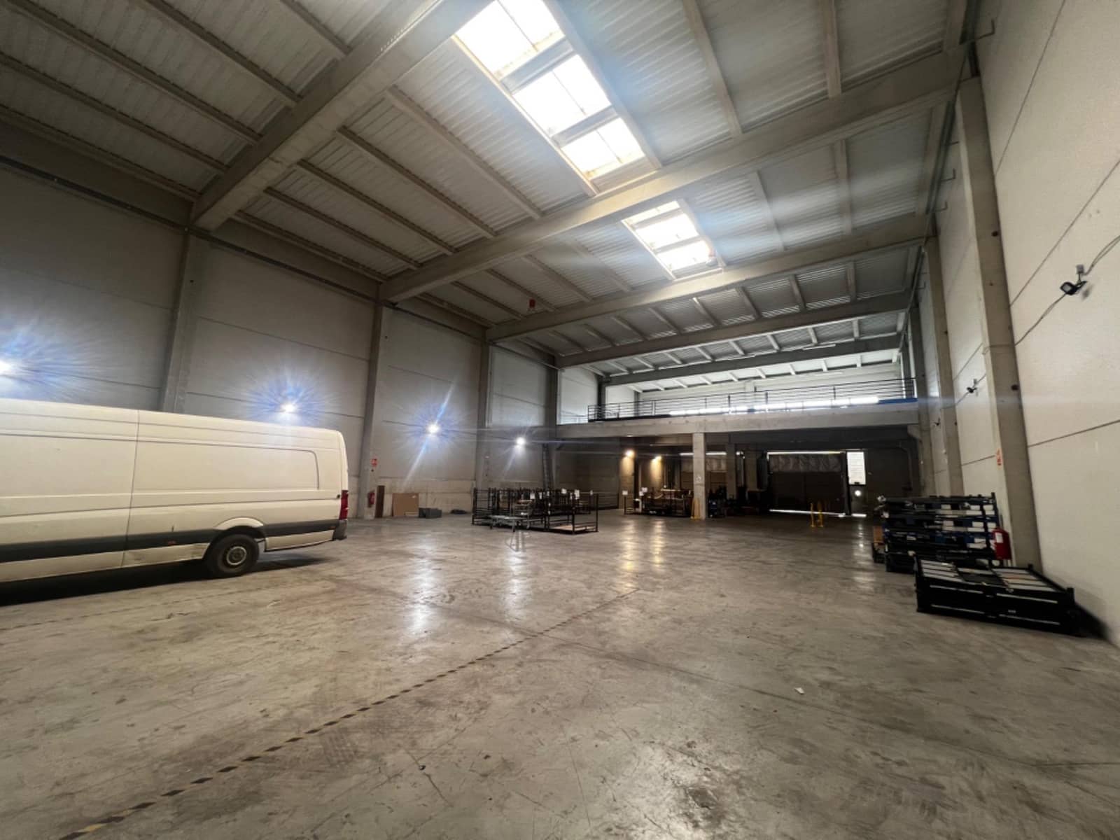 Business for sale in Elche / Elx - € 5,990,000 (Ref: 8699883)