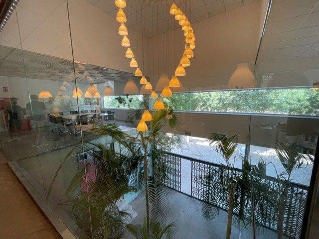 Virksomhed til leje i Torrellano med garage - € 6.000 (Ref: 8851957)