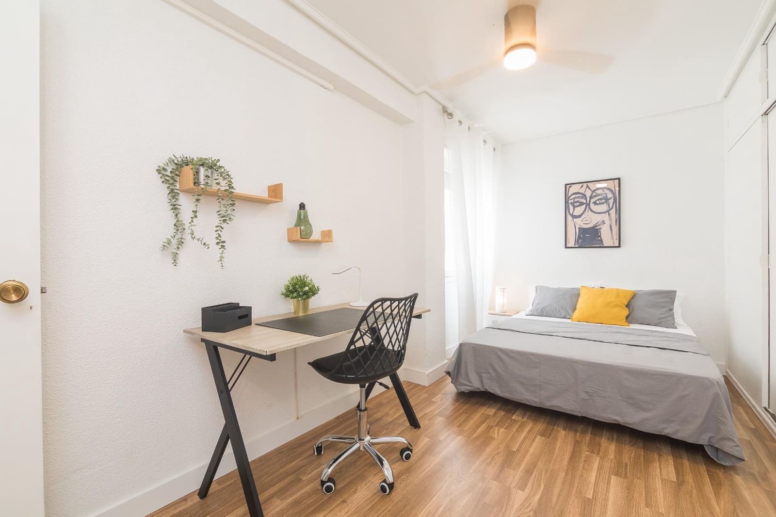 3 soveværelse Lejlighed til leje i Elche / Elx - € 900 (Ref: 8869793)