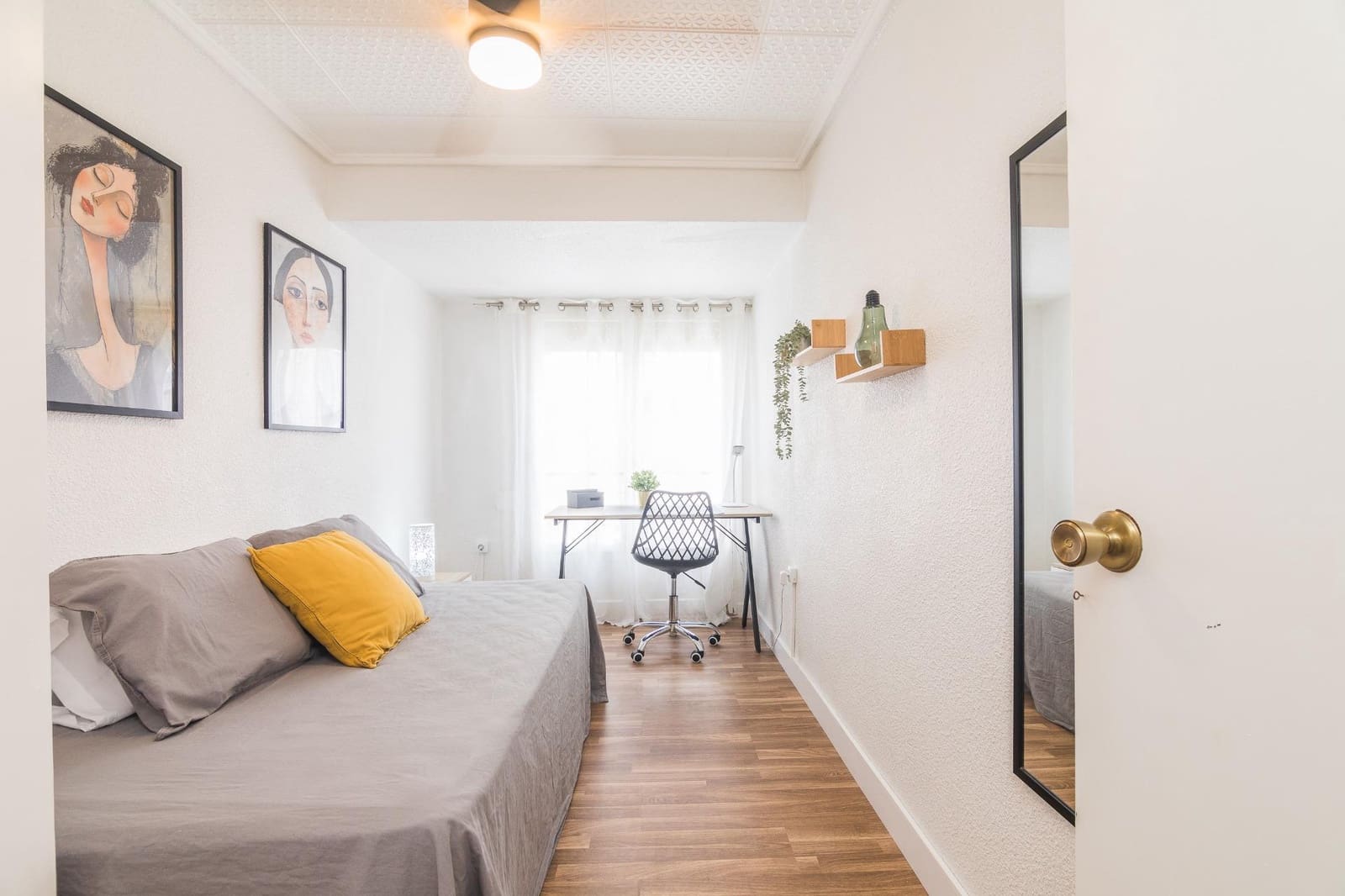 3 soveværelse Lejlighed til leje i Elche / Elx - € 900 (Ref: 8869793)