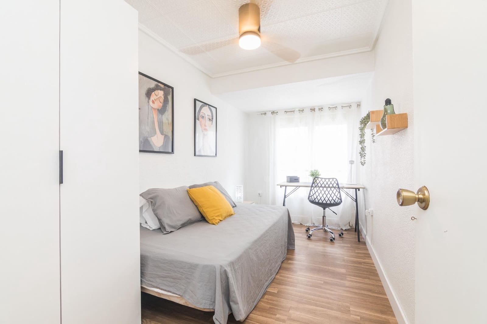 3 soveværelse Lejlighed til leje i Elche / Elx - € 900 (Ref: 8869793)