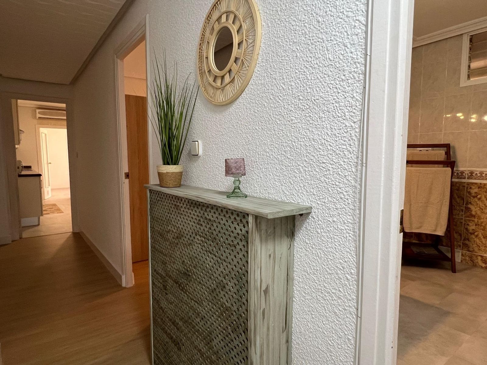 4 soveværelse Lejlighed til leje i Elche / Elx - € 1.200 (Ref: 8879846)