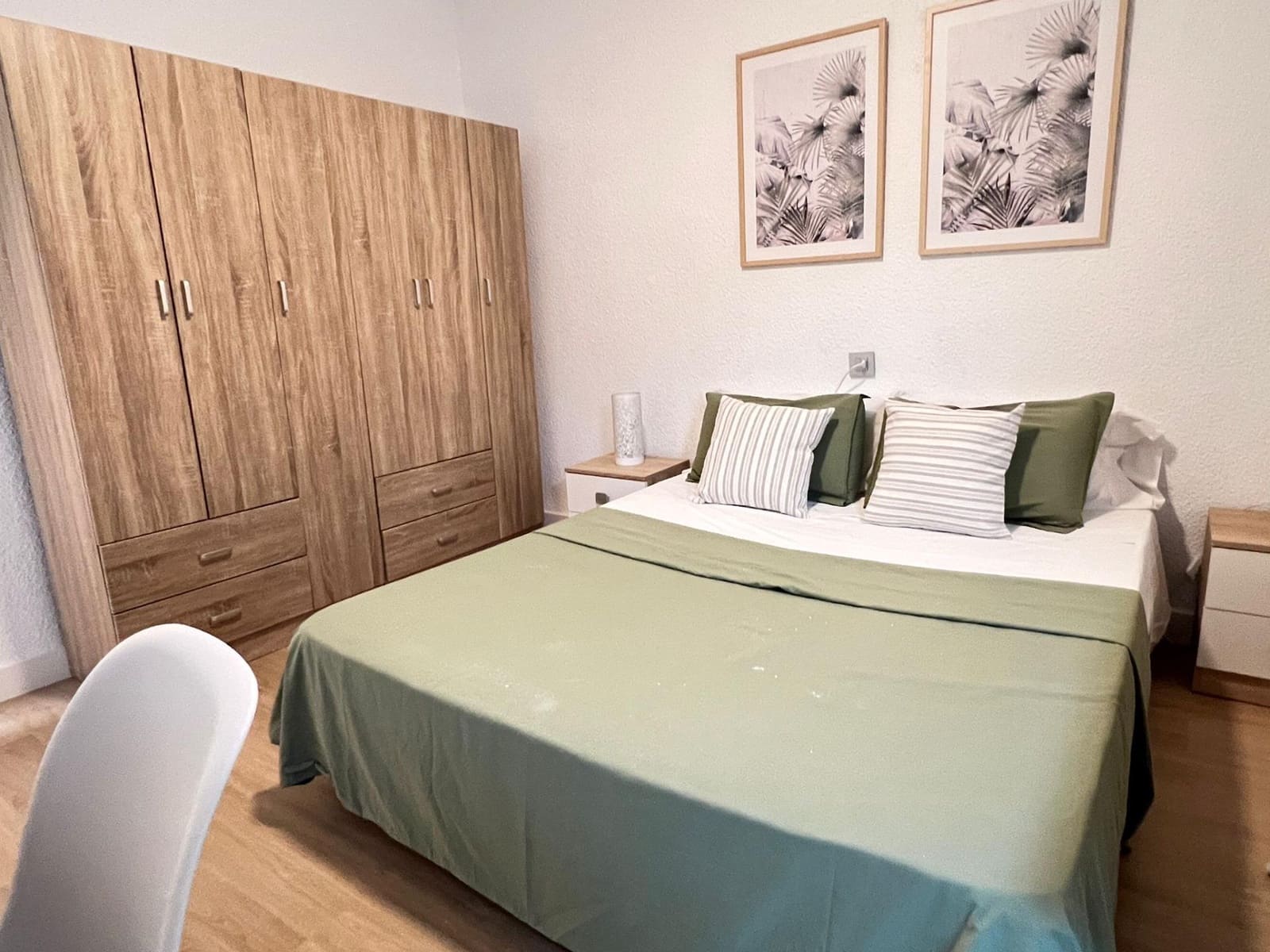 4 soveværelse Lejlighed til leje i Elche / Elx - € 1.200 (Ref: 8879846)