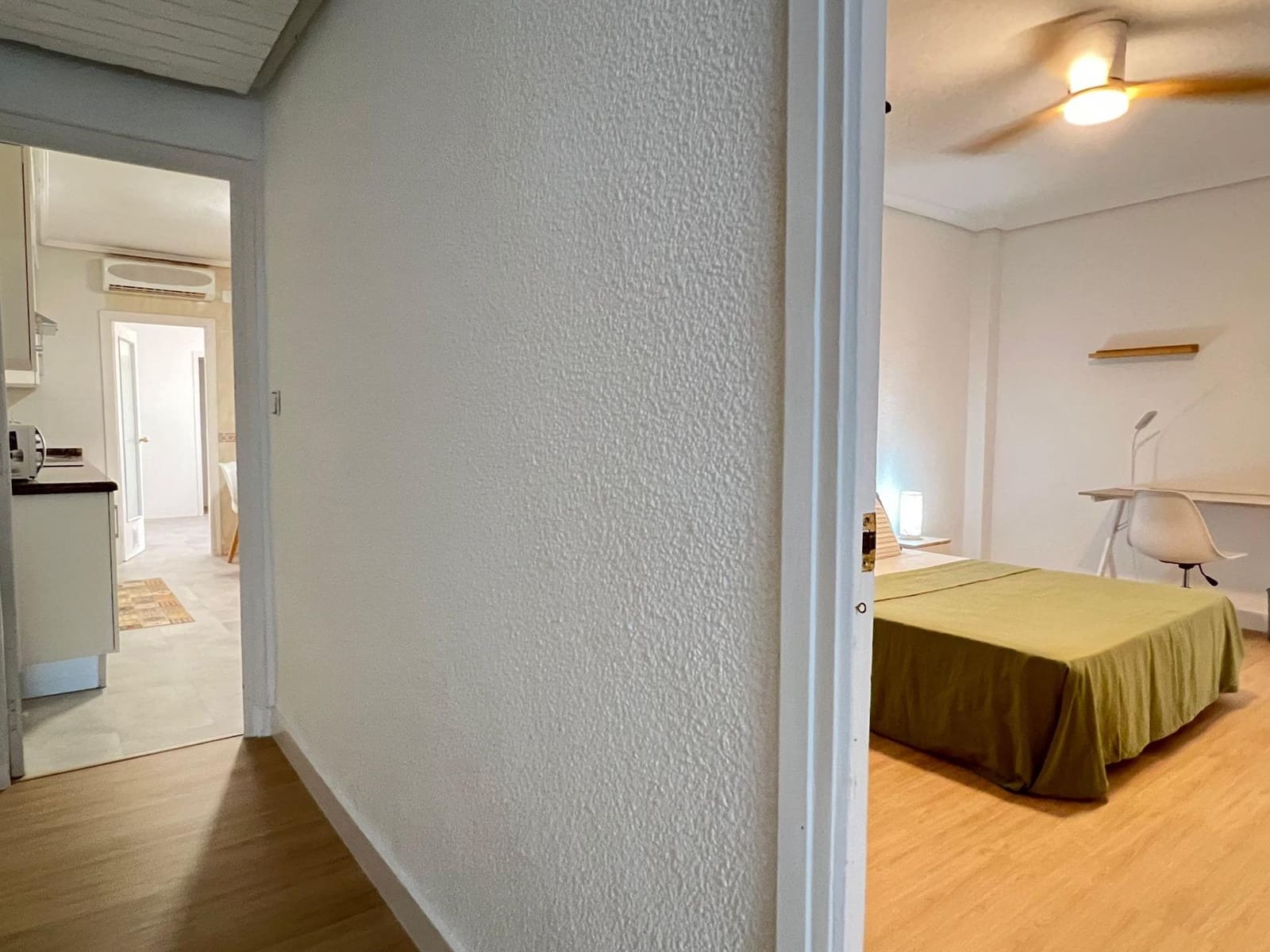 4 soveværelse Lejlighed til leje i Elche / Elx - € 1.200 (Ref: 8879846)