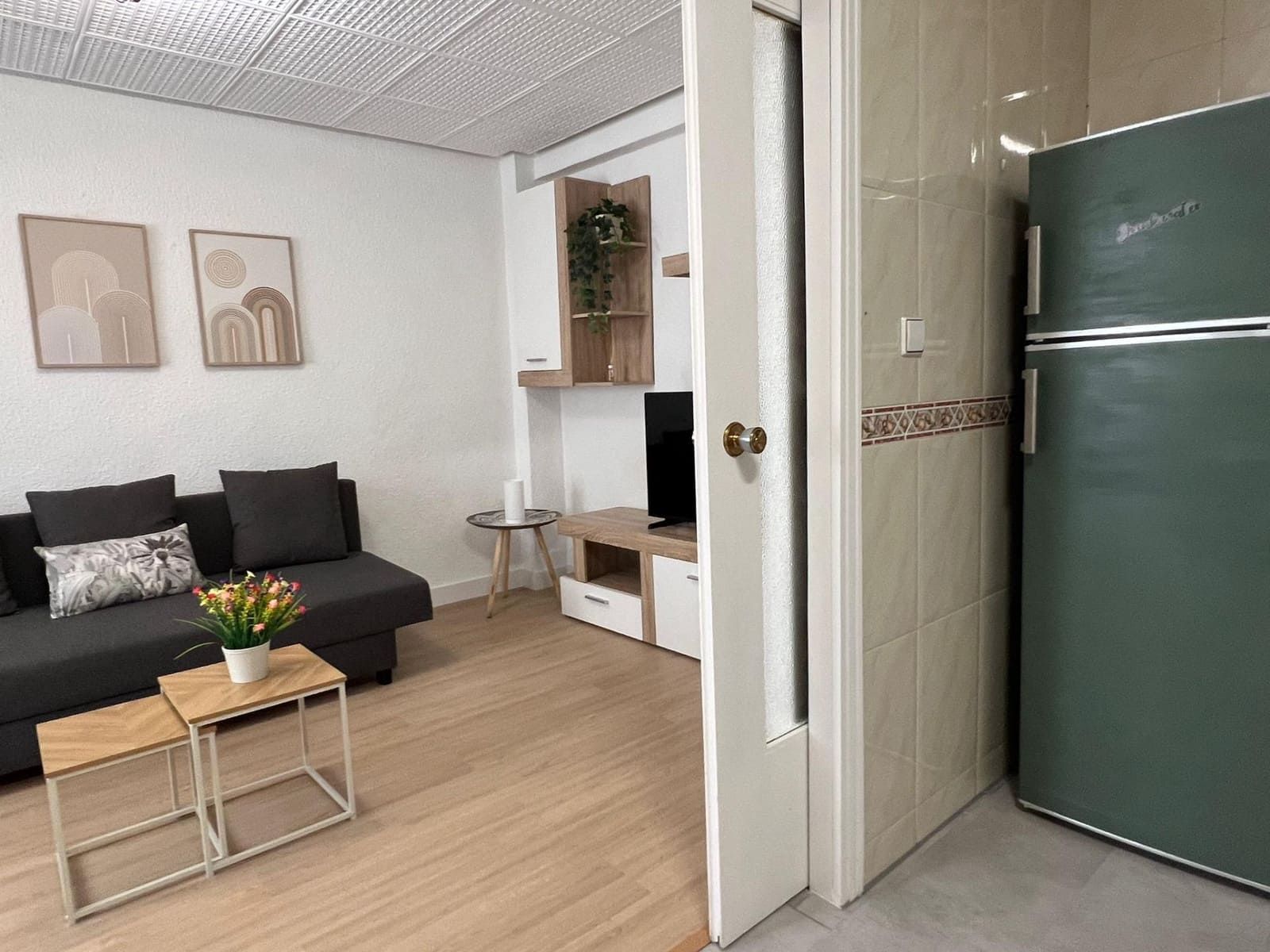 4 soveværelse Lejlighed til leje i Elche / Elx - € 1.200 (Ref: 8879846)
