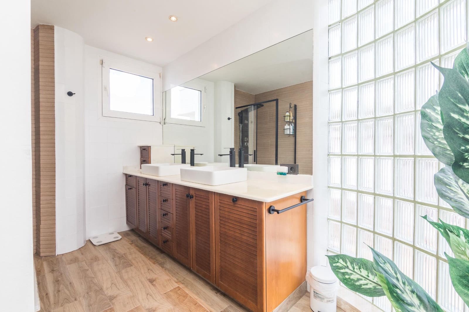 4 sypialnia Willa na sprzedaż w Elche / Elx z basenem - 750 000 € (Ref: 8916163)