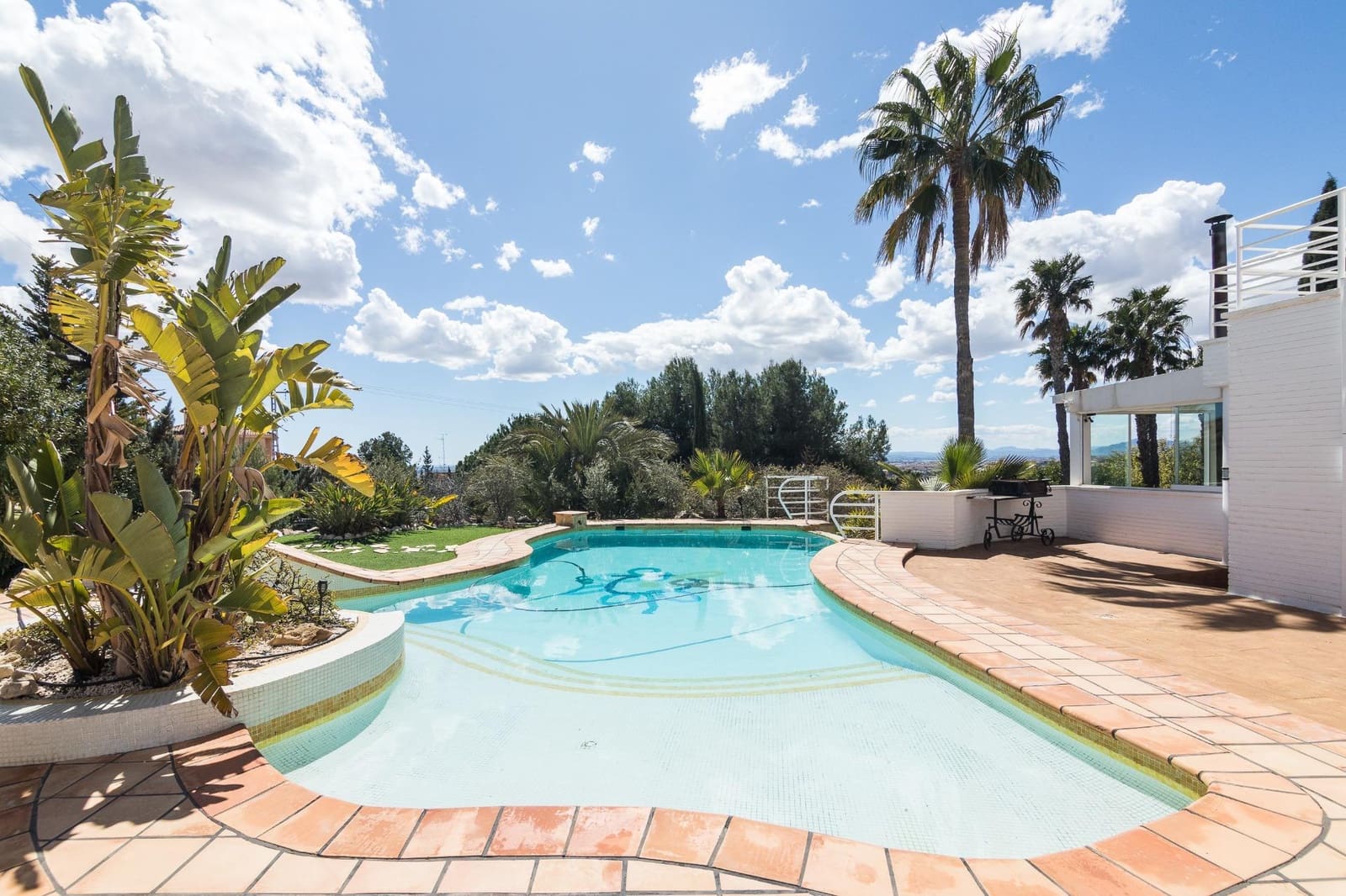 4 sypialnia Willa na sprzedaż w Elche / Elx z basenem - 750 000 € (Ref: 8916163)