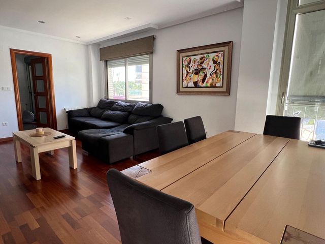 3 soveværelse Lejlighed til leje i Nou Altabix, Elche / Elx med swimmingpool garage - € 1.250 (Ref: 8923730)