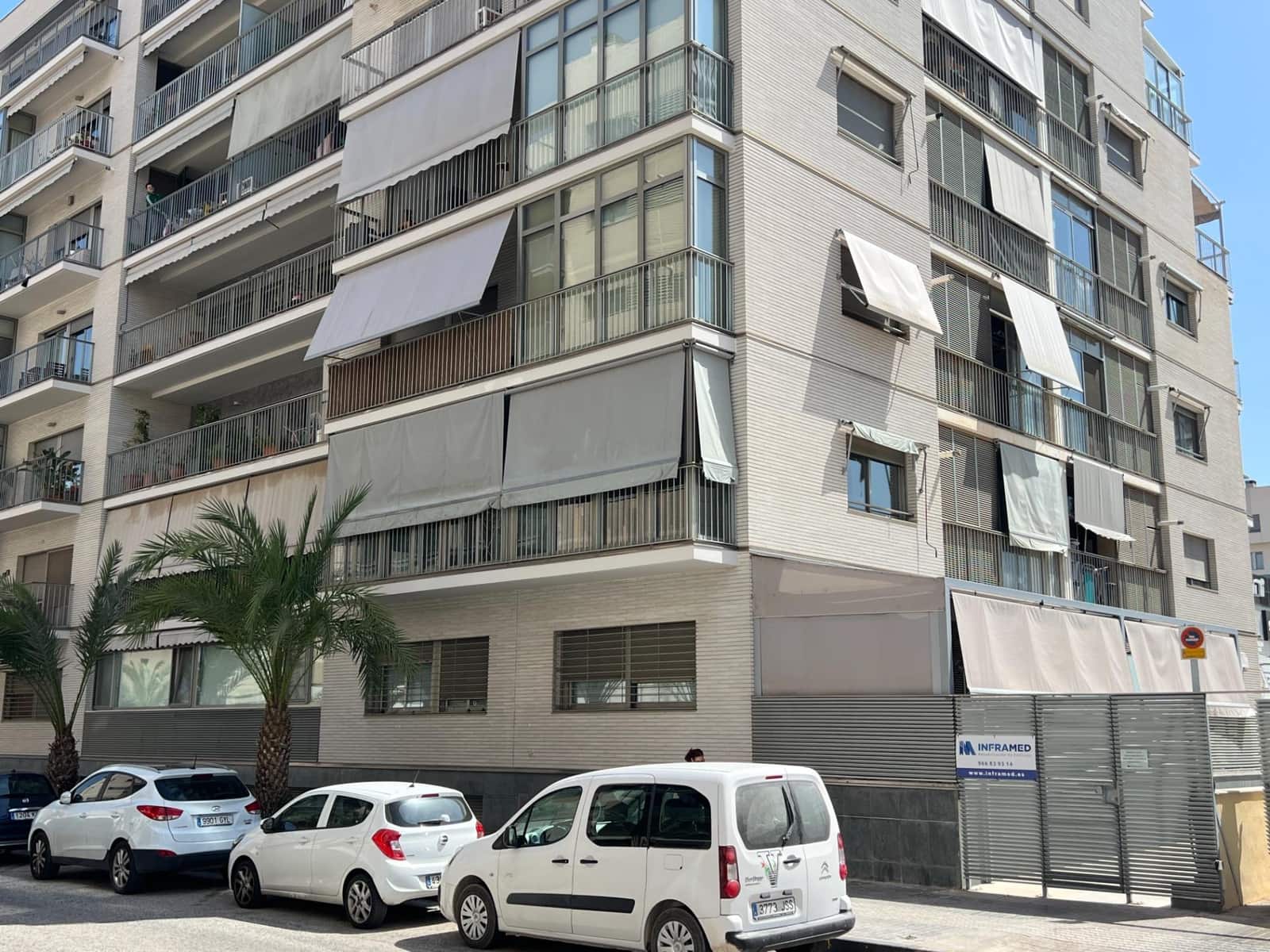 3 soveværelse Lejlighed til leje i Elche / Elx med swimmingpool garage - € 1.250 (Ref: 8923730)