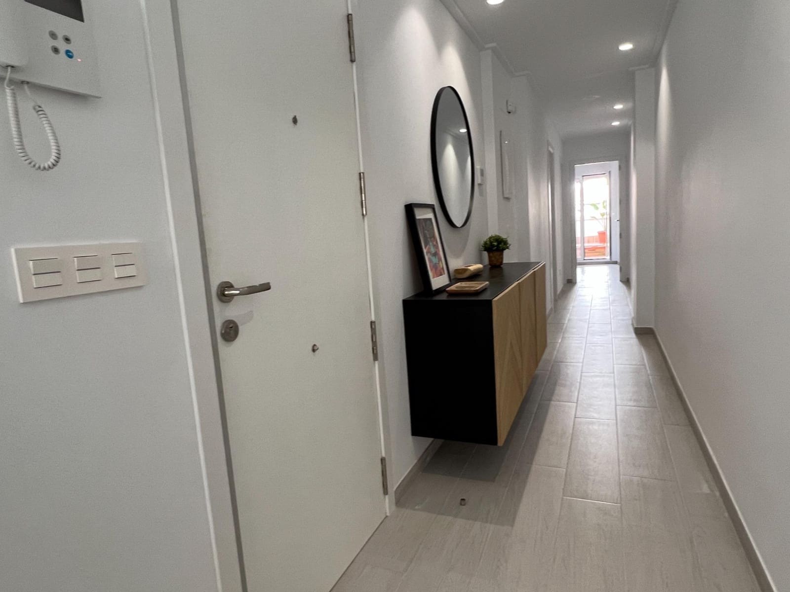 2 quarto Apartamento para arrendar em Elche / Elx - 790 € (Ref: 8926286)