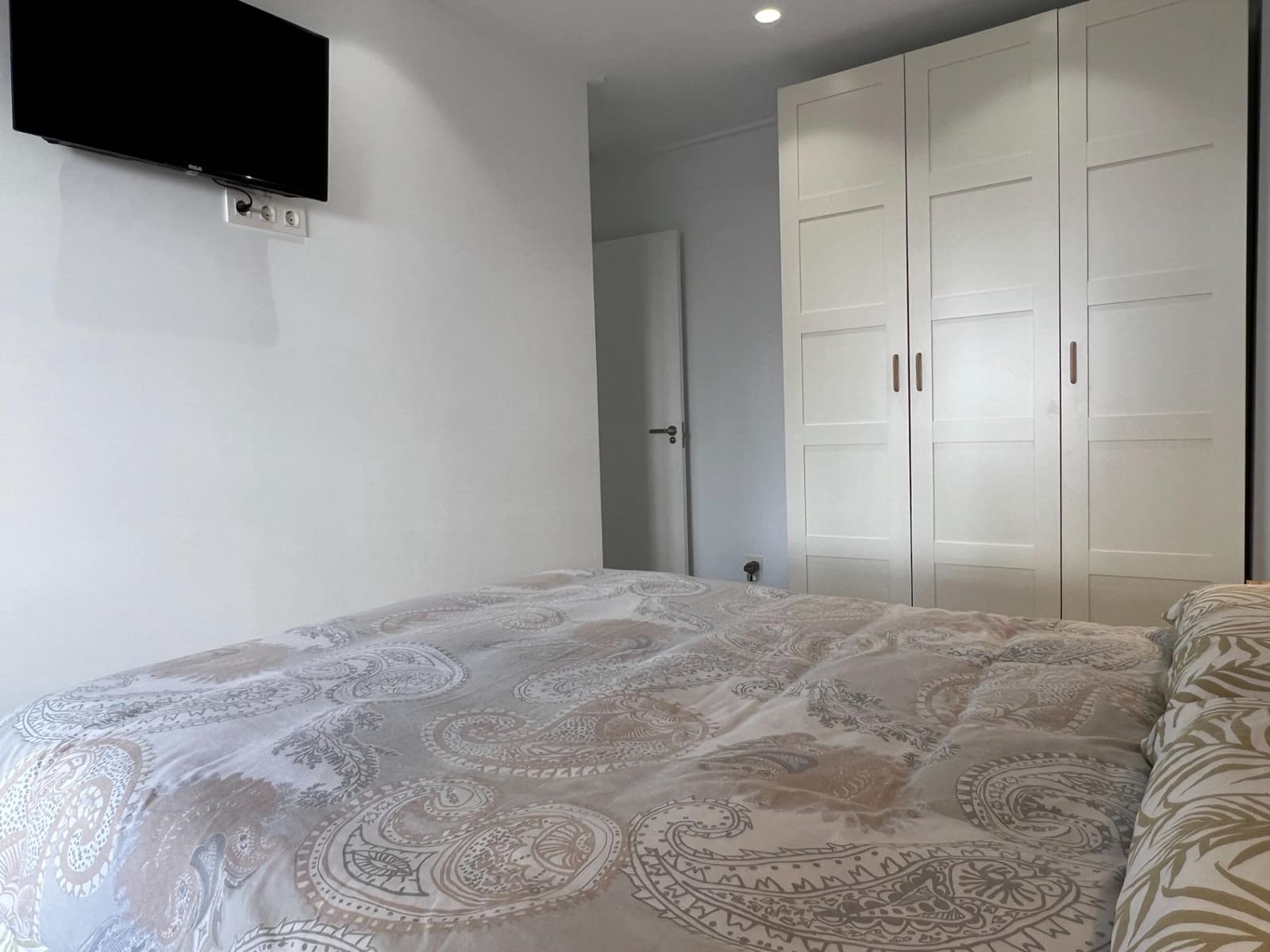 2 quarto Apartamento para arrendar em Elche / Elx - 790 € (Ref: 8926286)