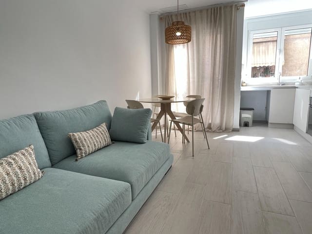 2 quarto Apartamento para arrendar em Elche / Elx - 790 € (Ref: 8926286)