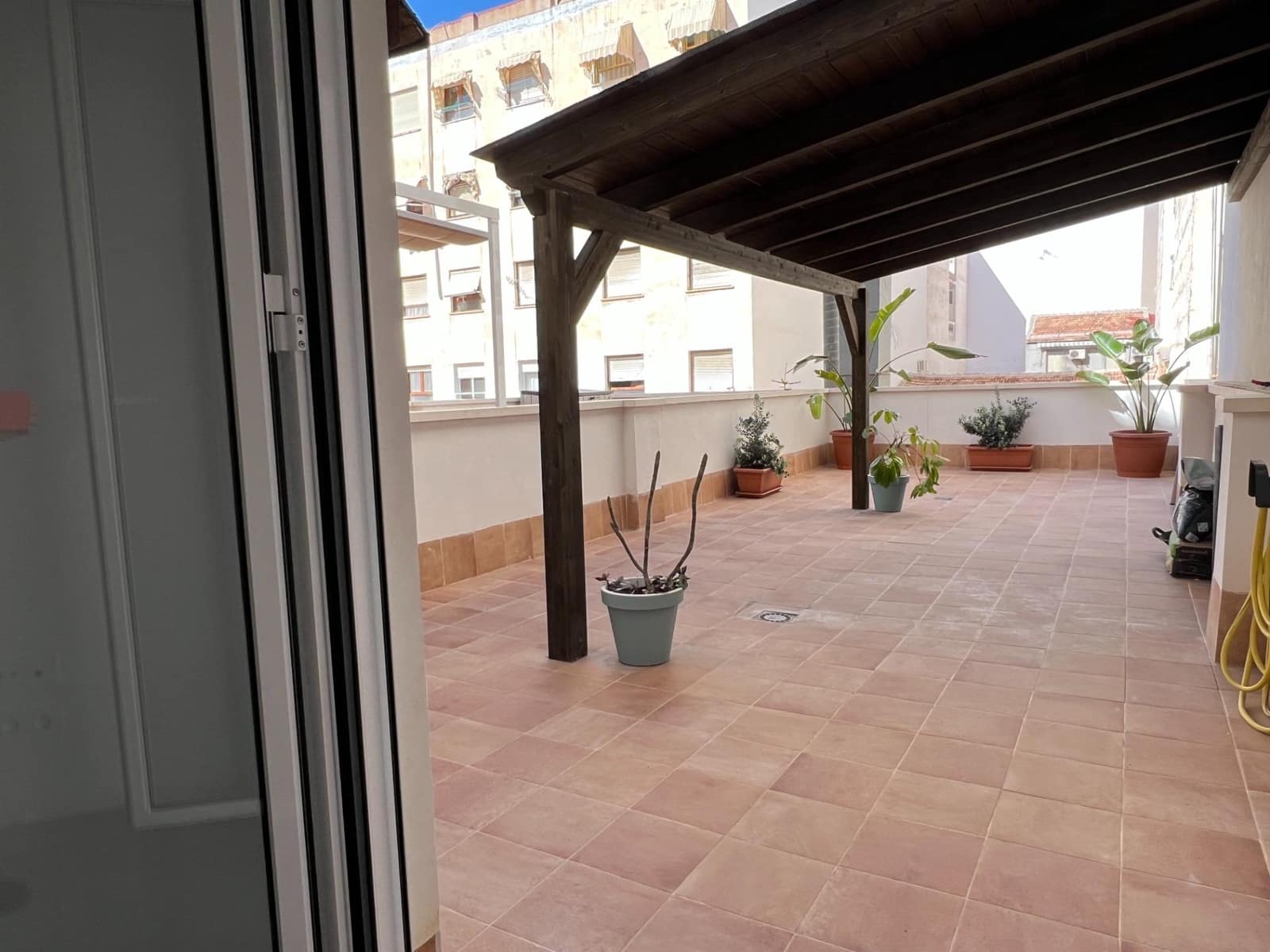 2 quarto Apartamento para arrendar em Elche / Elx - 790 € (Ref: 8926286)