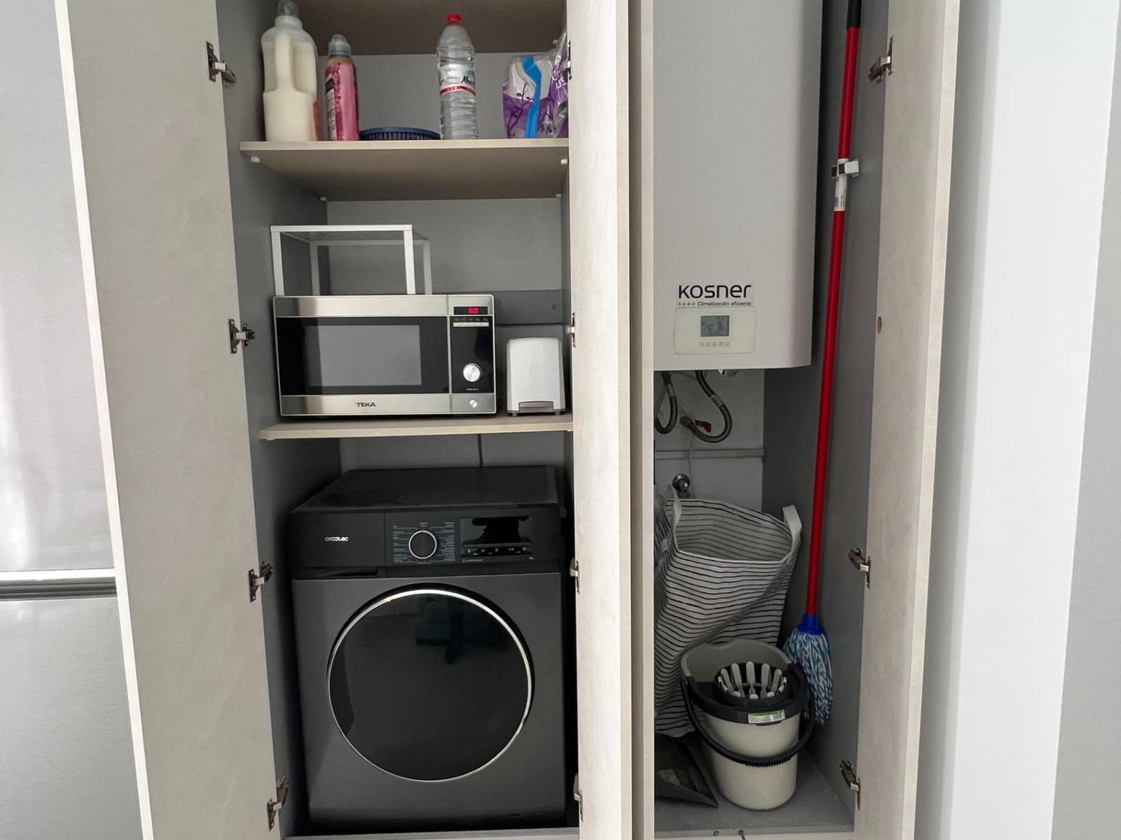 2 quarto Apartamento para arrendar em Elche / Elx - 790 € (Ref: 8926286)