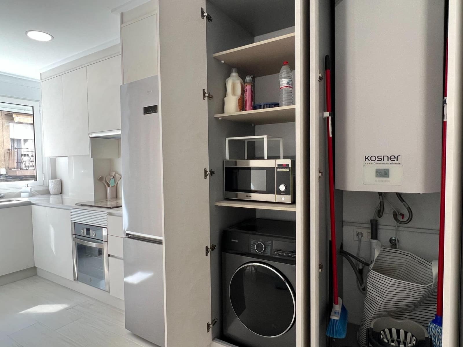 2 quarto Apartamento para arrendar em Elche / Elx - 790 € (Ref: 8926286)