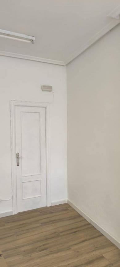 Kaupallinen myytävänä paikassa Elche / Elx - 79 000 € (Ref: 8926287)