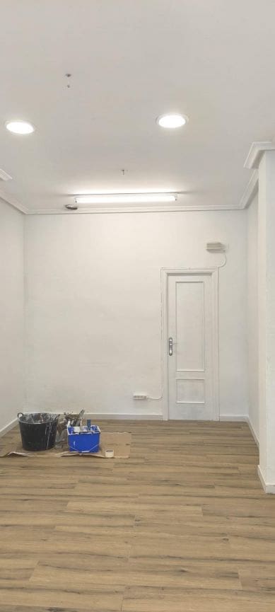 Kaupallinen myytävänä paikassa Elche / Elx - 79 000 € (Ref: 8926287)