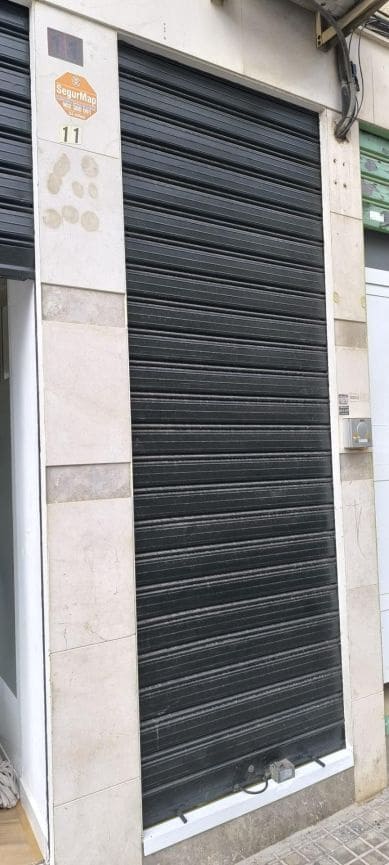 Kaupallinen myytävänä paikassa Elche / Elx - 79 000 € (Ref: 8926287)