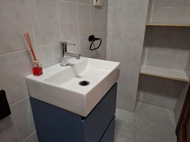 Kaupallinen myytävänä paikassa Elche / Elx - 79 000 € (Ref: 8926287)