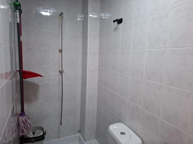 Kaupallinen myytävänä paikassa Elche / Elx - 79 000 € (Ref: 8926287)