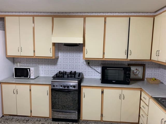 Piso de 4 habitaciones en Elche / Elx en venta - 207.500 € (Ref: 8938593)