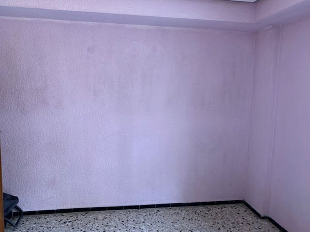 Piso de 4 habitaciones en Elche / Elx en venta - 207.500 € (Ref: 8938593)