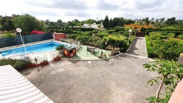 6 slaapkamer Villa te koop in Alzabares, Elche / Elx met zwembad - € 599.900 (Ref: 8938596)