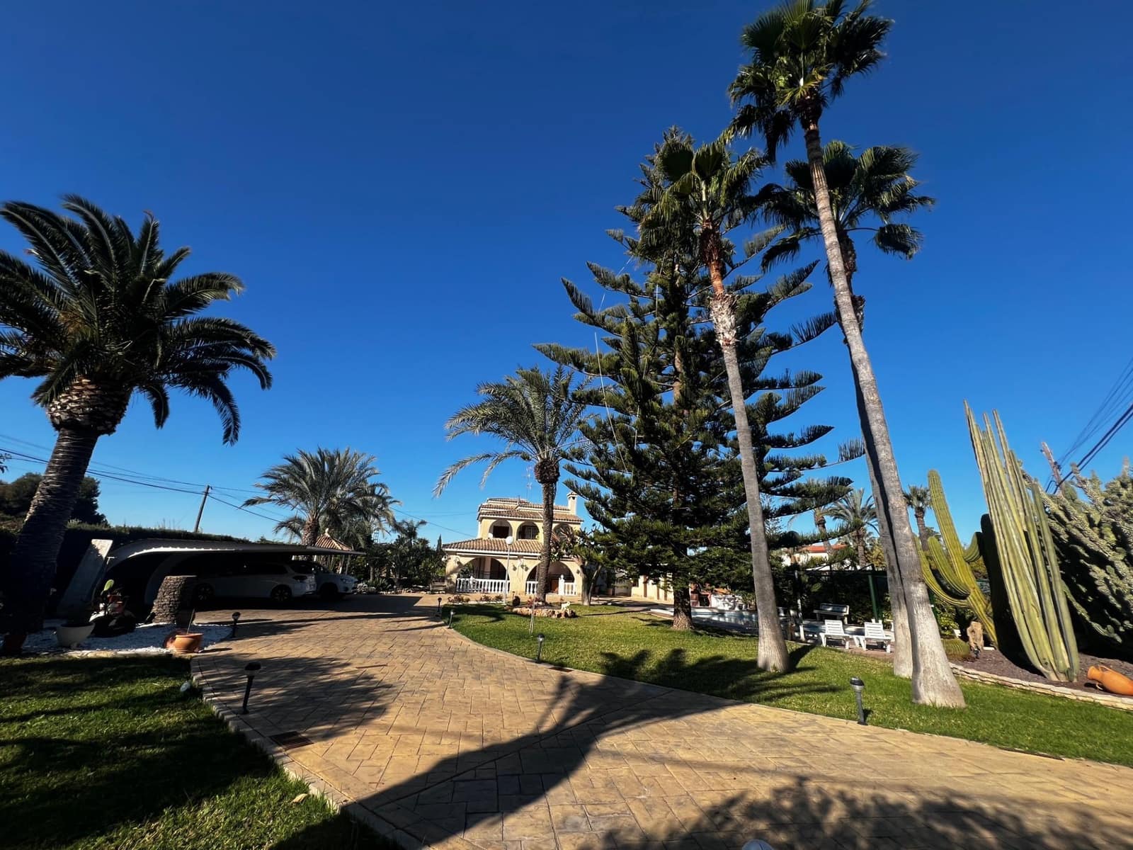 5 sypialnia Willa na sprzedaż w Elche / Elx z basenem - 700 000 € (Ref: 8938597)