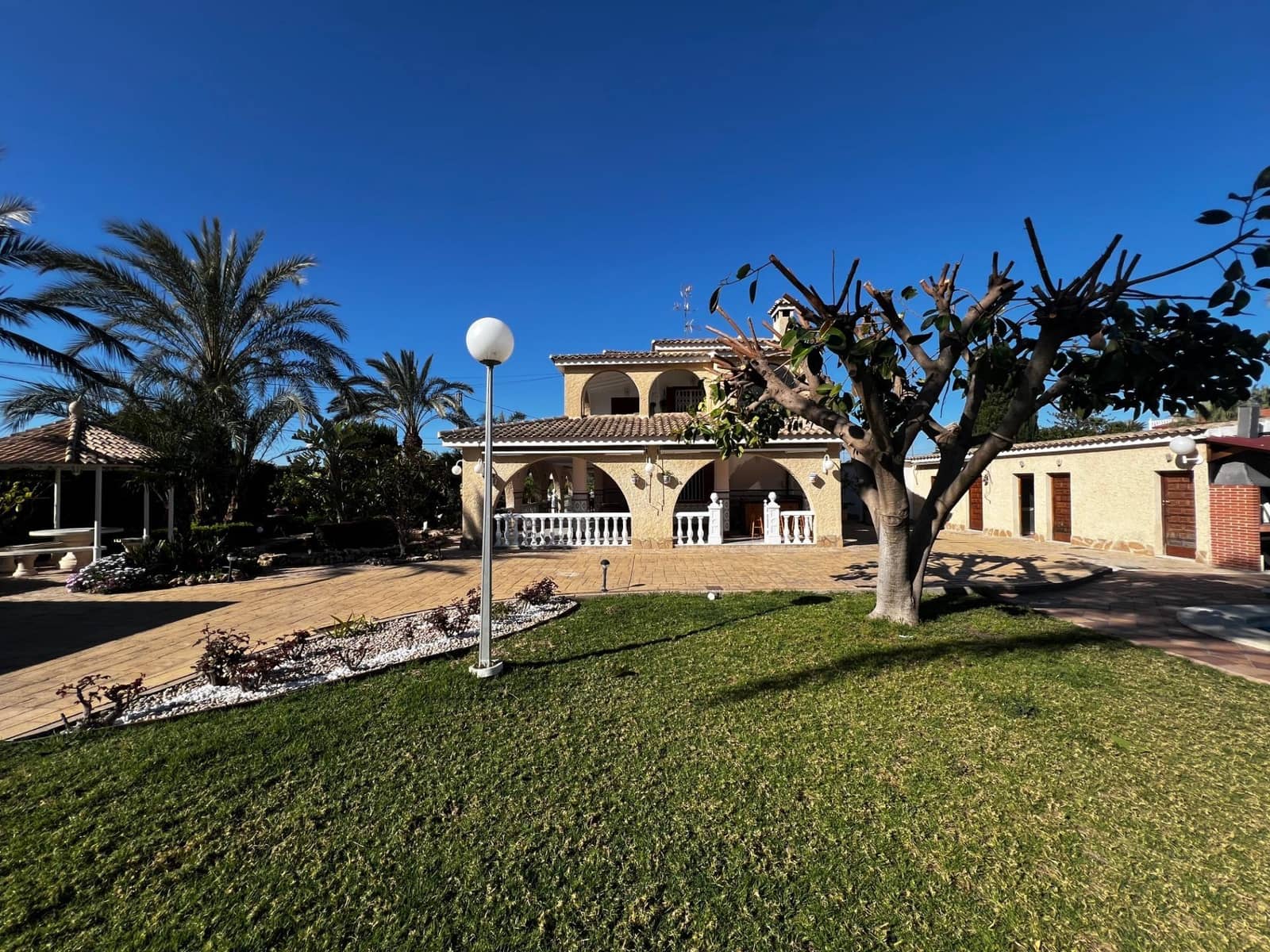 5 sypialnia Willa na sprzedaż w Elche / Elx z basenem - 700 000 € (Ref: 8938597)