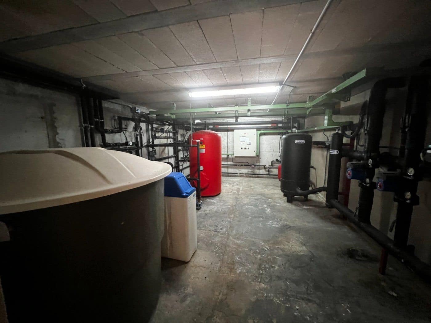 9 soveværelse Finca/Landehus til salg i Penaguila med swimmingpool garage - € 2.500.000 (Ref: 8946164)